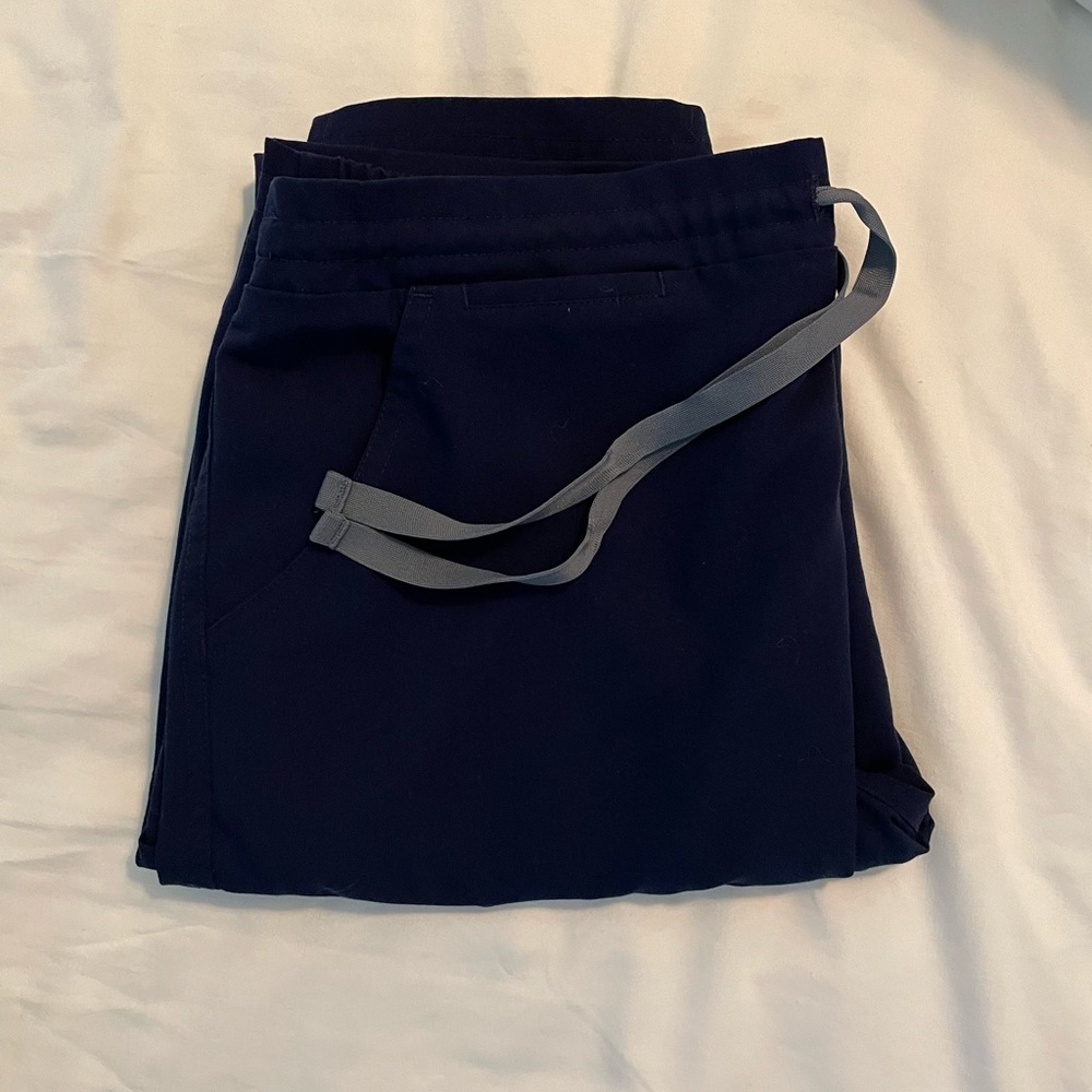 Figs women's Navy Yola™ - Tall Skinny Scrub Pants - M - Tall